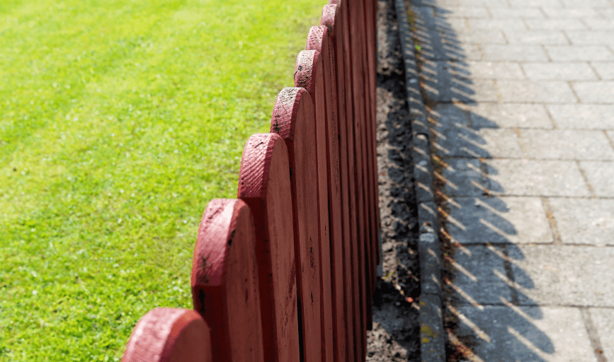 FENCE REPLACEMENT